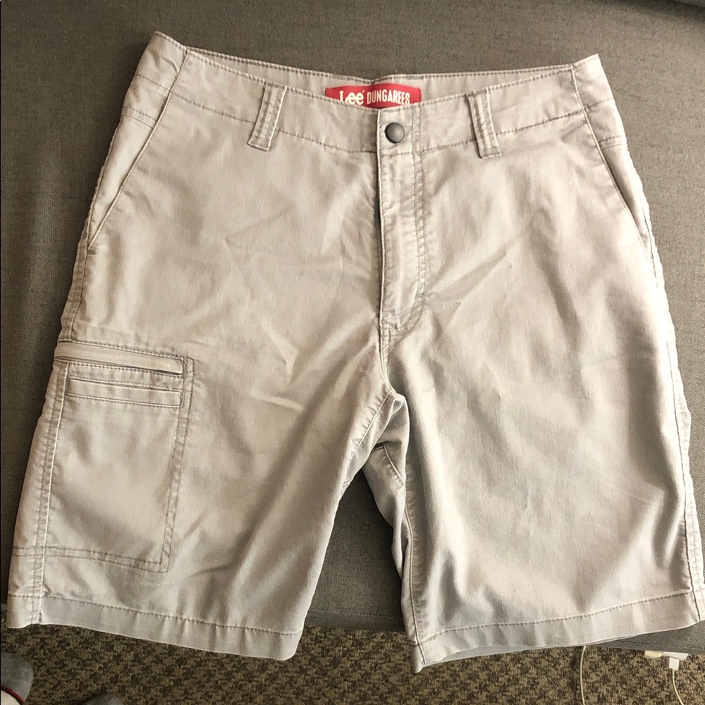 Lee Men's Light Gray Cargo Shorts